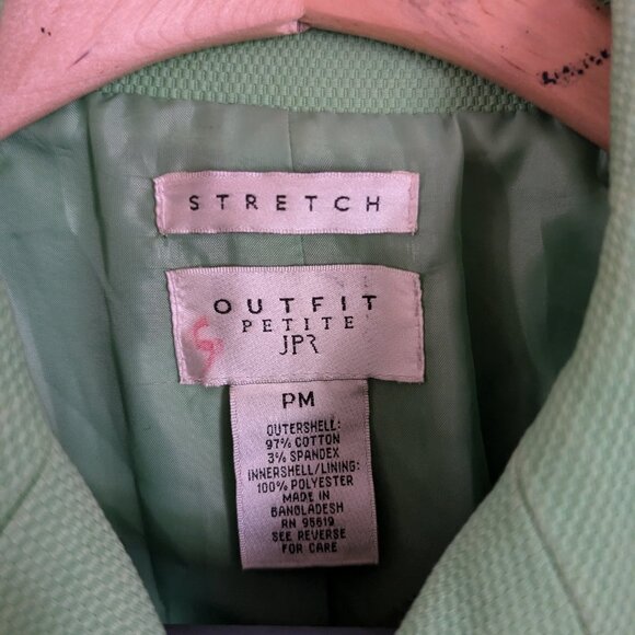 LIME GREEN LIGHT WEIGHT SPORTY CAR COAT - Picture 2 of 4